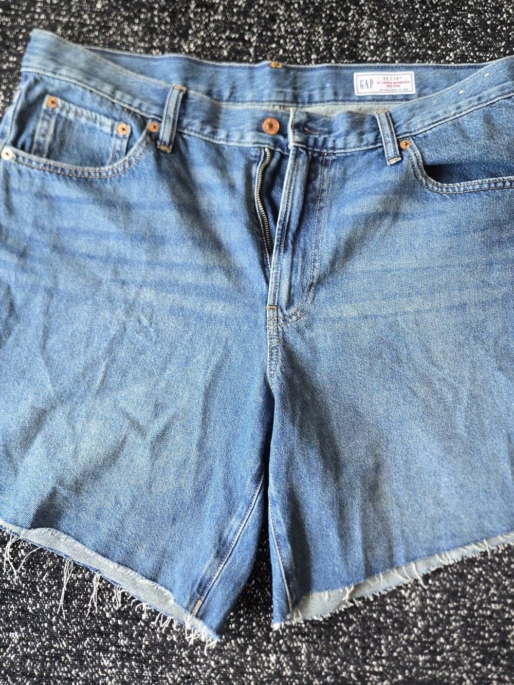 GAP Women's Blue Denim Cutoff Shorts 16